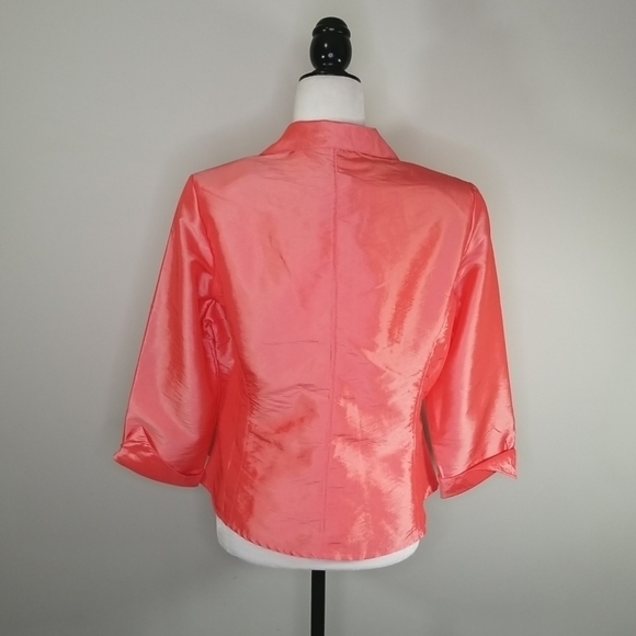 Red Coral Collection Crinkle Button Up Blouse - Picture 4 of 8